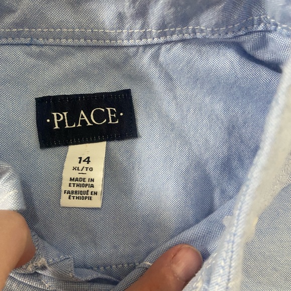 Vineyard Vines Tan Shorts, Ralph Lauren and children place button down tops - Picture 7 of 11